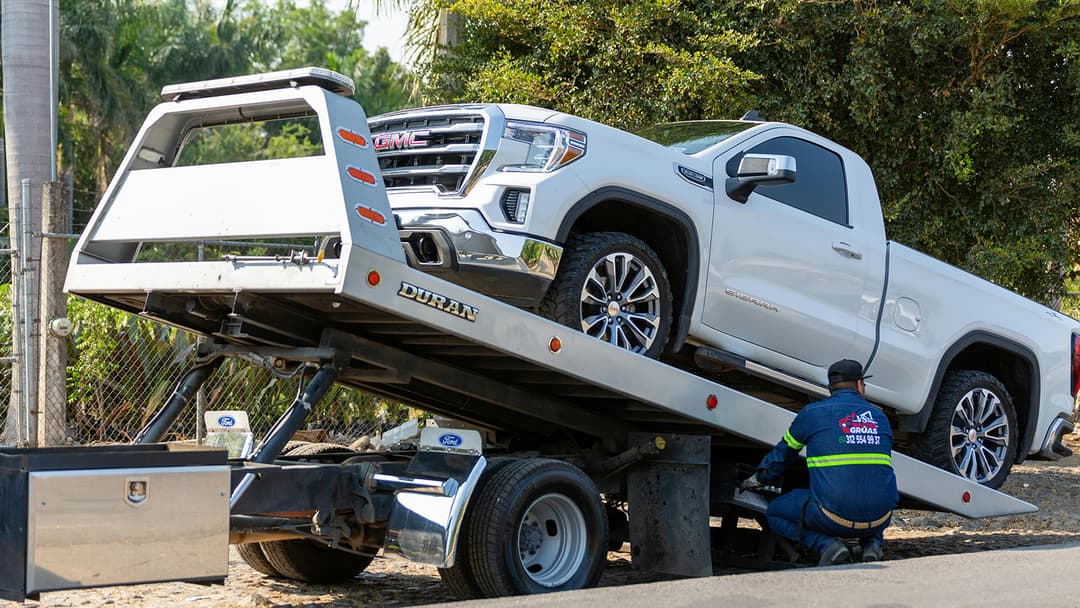 The Top 6 Auto Transport Companies to Ship Your Vehicle Safely