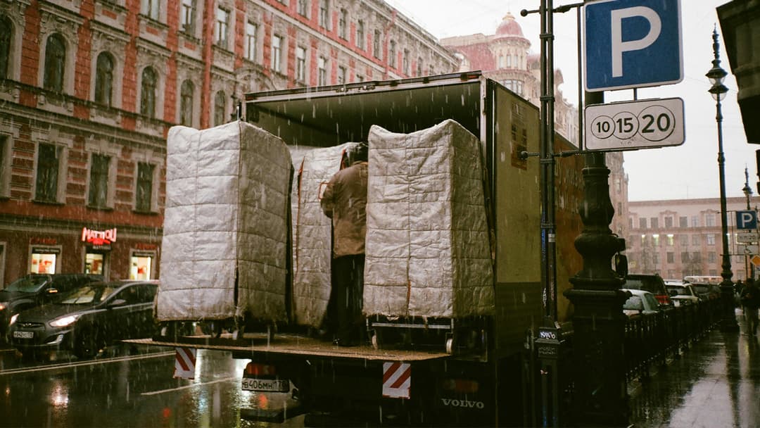 The Top 6 Moving Companies to Help You Relocate Your Home or Office