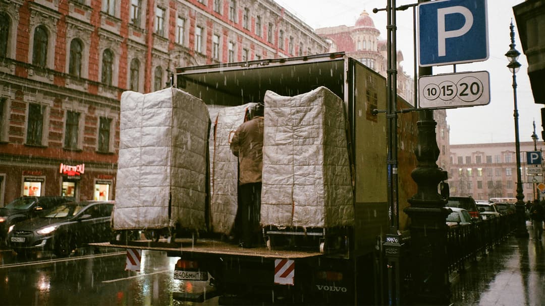 Pack Up & Go with Our Top 6 Moving Companies of 2024