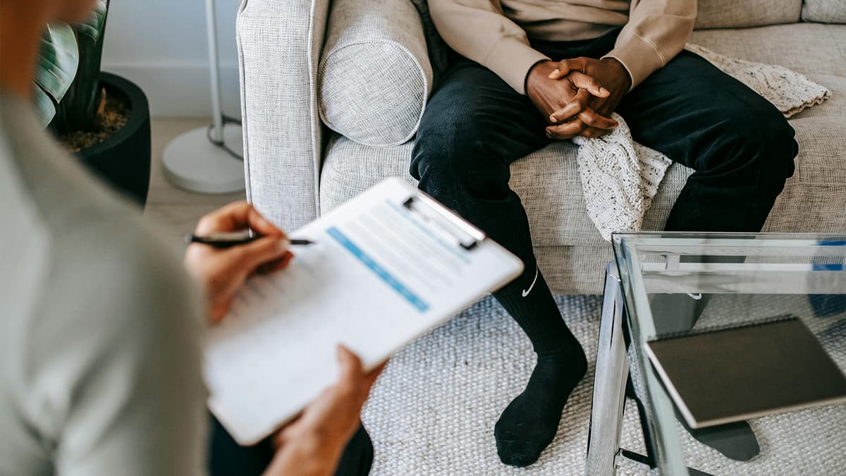 Kick the Woes with the Top 6 Online Therapy Services of 2024