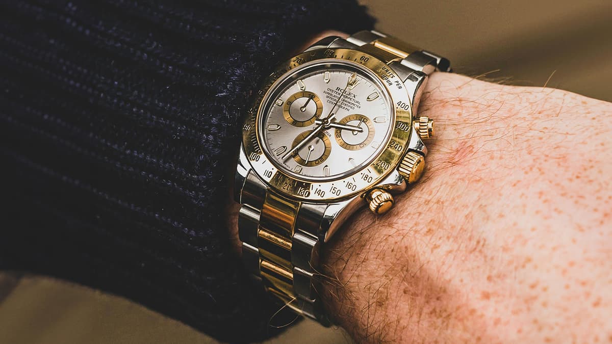 The Top 6 Online Jewelry Stores for Every Budget