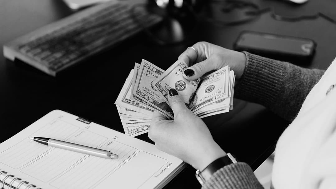 The Top 6 Accounting Softwares to Help You Manage Your Finances